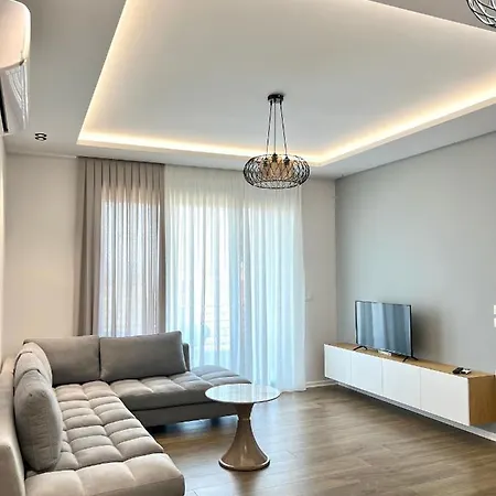 George Apartments2023/2 Korce