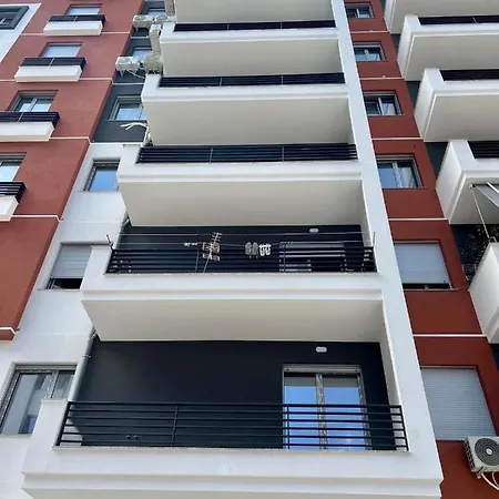 George Apartments2023/2