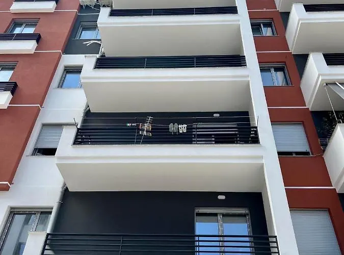 George Apartments2023/2